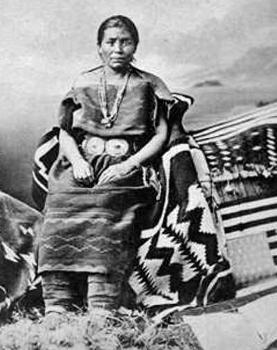 navajo-womancirca1878.jpg